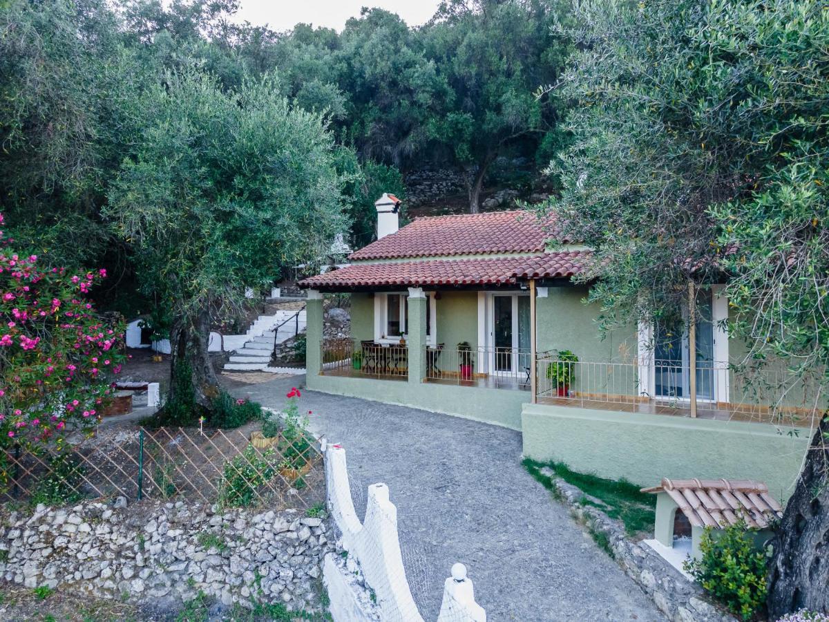 Manteshouse Villa Paleokastritsa Exterior photo