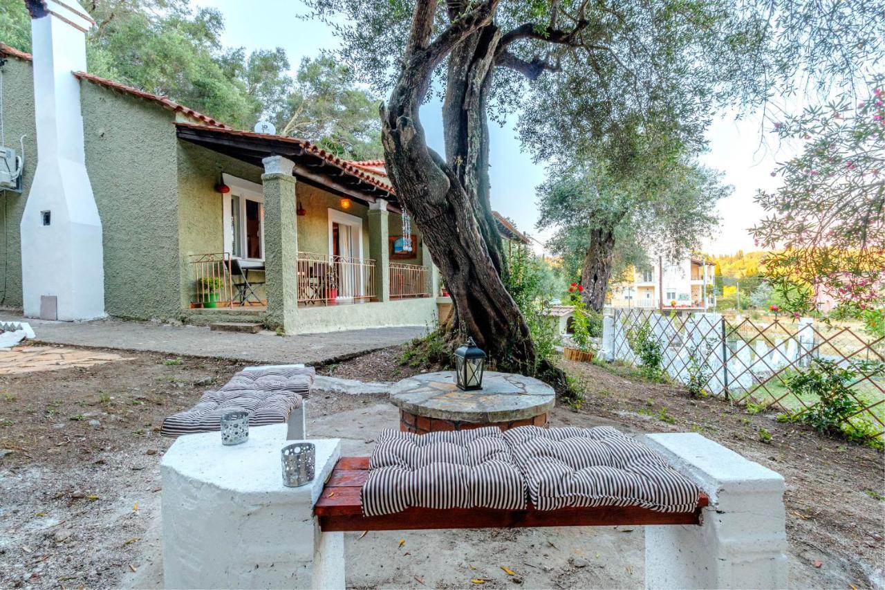 Manteshouse Villa Paleokastritsa Exterior photo